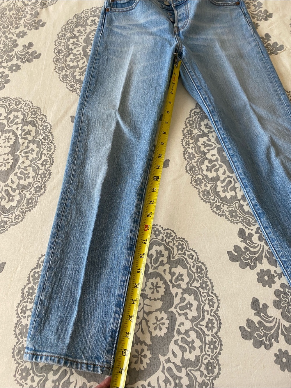 Classic High-Rise Light Blue Women's Jeans with Button Fly - Picture 3 of 7